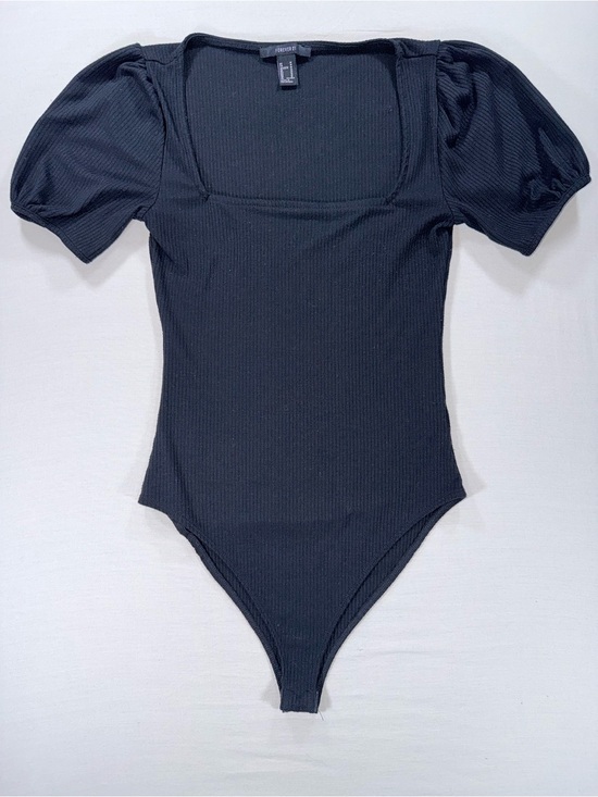 Forever 21 Tops - Forever 21 Black Ribbed Puff Short Sleeve Square Neck Bodysuit Medium